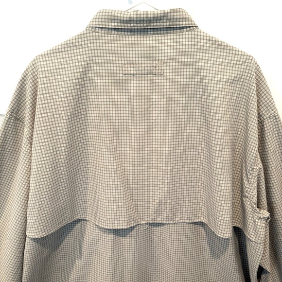 L.L. Bean Buzz Off Insect Shield Vintage Blue Plaid XL Button Poly Shirt Hiking - Picture 12 of 15